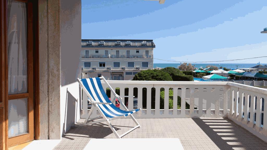 Hotel Riviera Lido di Jesolo Exterior photo
