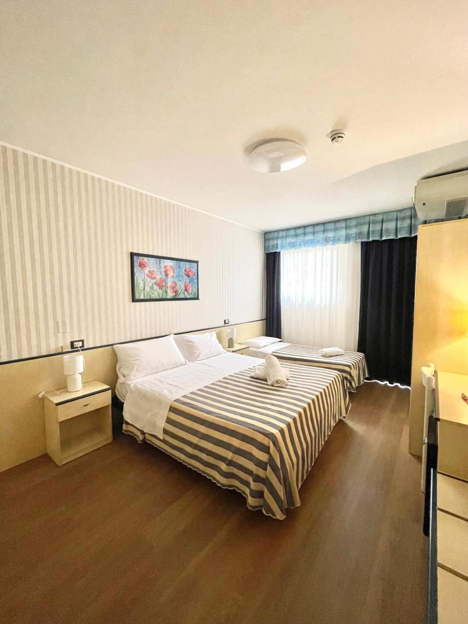 Hotel Riviera Lido di Jesolo Exterior photo